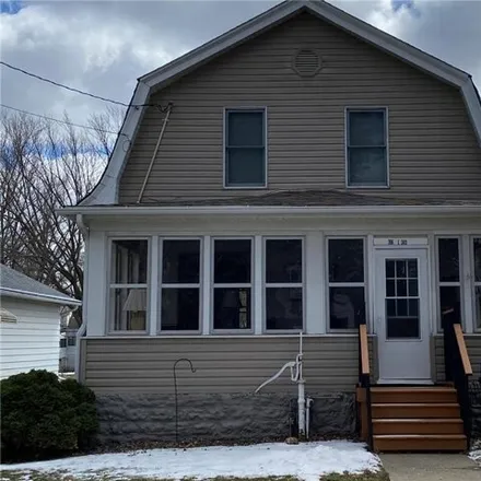 Buy this 3 bed house on 312 East 3rd Street in Albert Lea, MN 56007