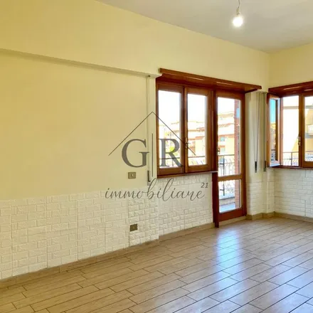 Image 5 - Via Cesare Battisti, 20812 Limbiate MB, Italy - Apartment for rent