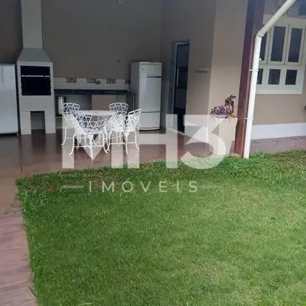 Buy this 5 bed house on Rua Abel Benedito de Oliveira Filho in Jardim Santa Helena, Bragança Paulista - SP