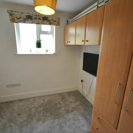 Image 1 - Kennion Road, Bristol, BS5 8BZ, United Kingdom - Apartment for rent