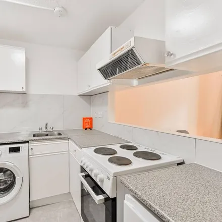 Rent this 1 bed apartment on 51-63 Cleveland Way in London, E1 4UF