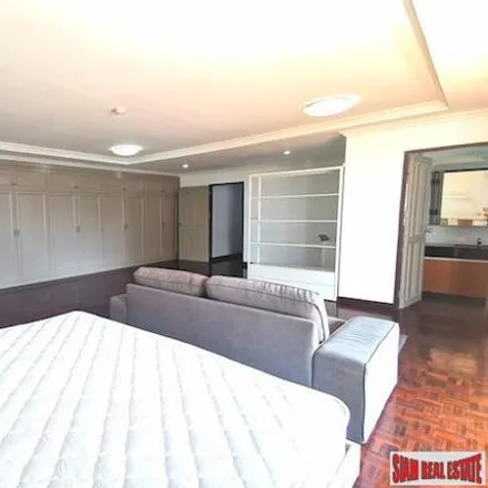 Image 3 - Bangchak, Soi Phrom Si 1, Vadhana District, Bangkok 10110, Thailand - Apartment for rent