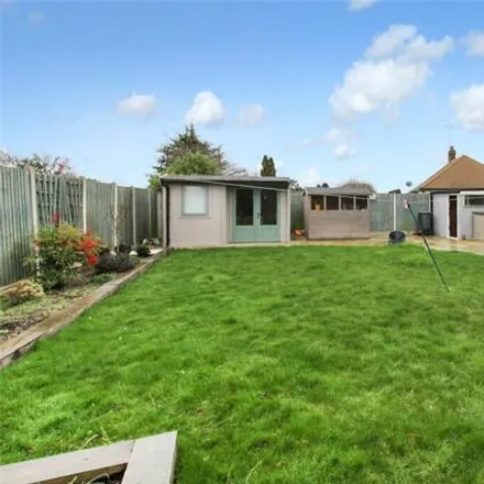 Image 2 - Belfairs Park Close, Leigh on Sea, SS9 4TR, United Kingdom - Duplex for sale