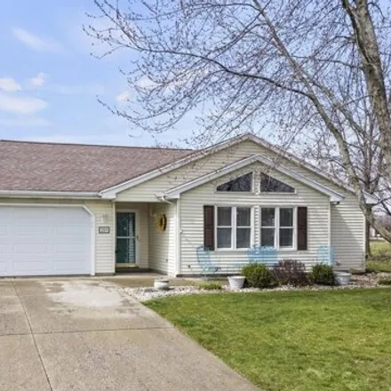 Buy this 3 bed house on 263 Morning Wind Place in Kendallville, IN 46755