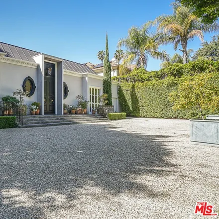 Rent this 3 bed house on 517 North Rodeo Drive in Beverly Hills, CA 90210