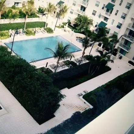 Image 9 - 610 Datura Street, West Palm Beach, FL 33401, USA - Condo for rent