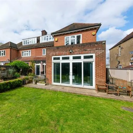 Buy this 6 bed duplex on 14 Milverton Road in Brondesbury Park, London