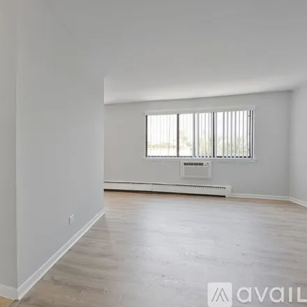 Image 6 - 5534 N Kenmore Ave, Unit 507 - Apartment for rent