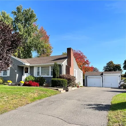 Buy this 2 bed house on 82 Maple Ridge Drive in Somers, CT 06071
