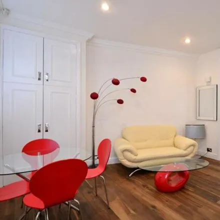 Buy this 1 bed apartment on 24 Emperor's Gate in London, SW7 4HS
