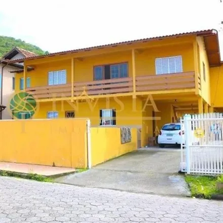 Buy this 4 bed house on Rua Professor Euclides Pires da Cunha in Sambaqui, Florianópolis - SC