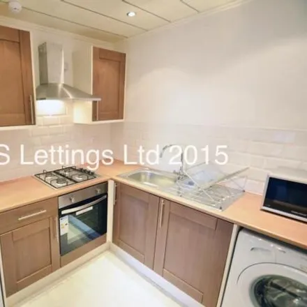 Image 4 - 18 Kensington Terrace, Leeds, LS6 1BE, United Kingdom - Apartment for rent
