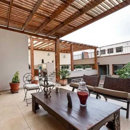 Buy this studio house on Calle Padre Amelio Placencia in Miraflores, Lima Metropolitan Area 15048