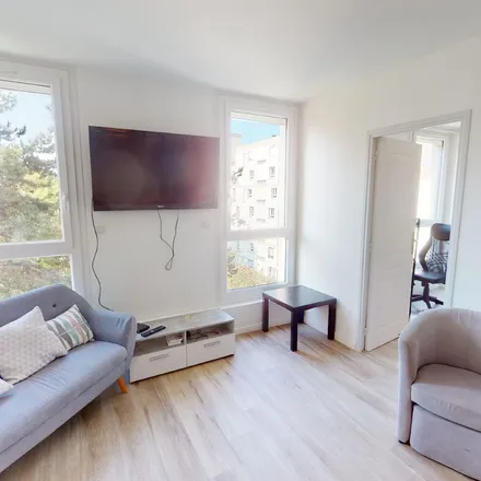 Rent this 4 bed apartment on 506 Boulevard de la Grande Delle in 14200 Hérouville-Saint-Clair, France
