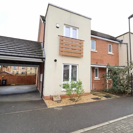 Rent this 3 bed duplex on Welchman Court in Bletchley, MK3 6FL