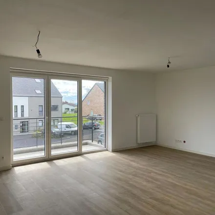 Image 8 - Rue de Dinant, 5570 Feschaux, Belgium - Apartment for rent