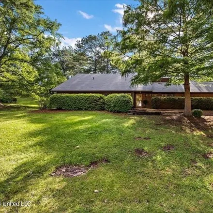 Buy this 4 bed house on 541 Pawnee Way in Madison, MS 39110