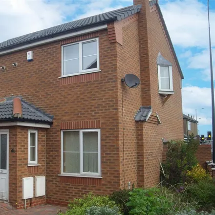 Rent this 2 bed house on 89 Boulevard Avenue in Grimsby, DN31 2JJ