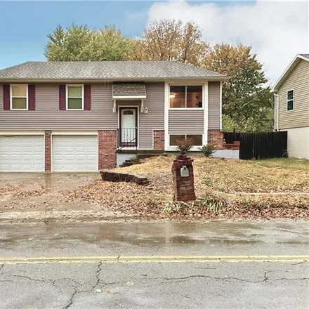 Buy this 3 bed house on 19200 East Salisbury Road in Independence, MO 64056