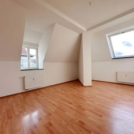 Rent this 3 bed apartment on Paul-Heyse-Straße 17 in 04347 Leipzig, Germany