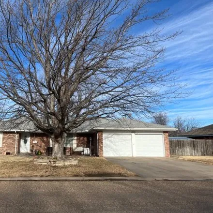 Buy this 3 bed house on 1754 North Cain Avenue in Liberal, KS 67901