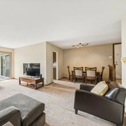 Image 6 - 9136 Fairmont Court, Orland Park, Orland Township, IL 60462, USA - Condo for sale