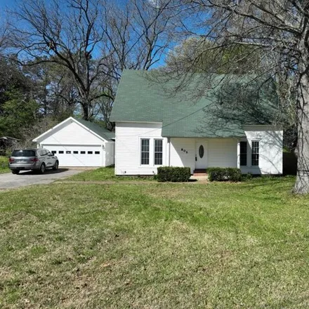 Image 2 - 129 Kinney Avenue, Covington, TN 38019, USA - House for sale