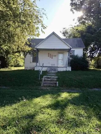 Buy this 2 bed house on 432 North O Street in Muskogee, OK 74403