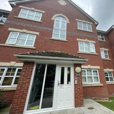 Rent this 2 bed apartment on unnamed road in Bromborough, CH62 3NP