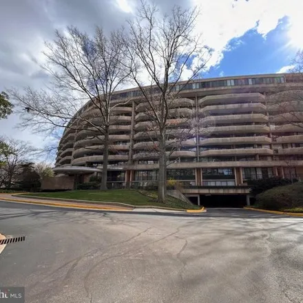 Buy this 2 bed condo on 4200 Massachusetts Ave Nw Apt 910 in Washington, District of Columbia