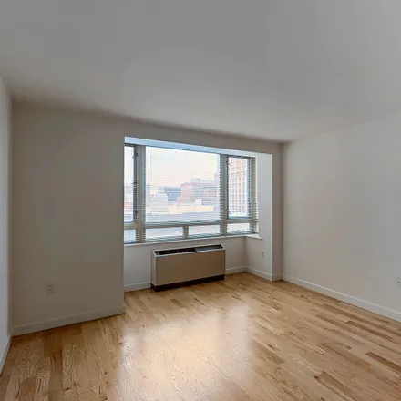 Image 2 - #10K, 245 East 124th Street, East Harlem, Manhattan, New York - Apartment for rent