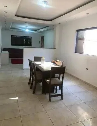 Rent this 3 bed house on Rua Liucisa Braziense in Jardim Bom Recanto, Mauá - SP