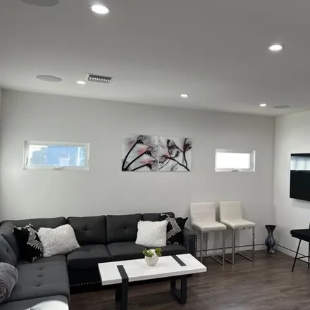 Image 5 - 4632 Franklin Avenue, Los Angeles, CA 90027, USA - House for rent