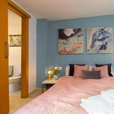 Rent this 1 bed apartment on Carrer de Sant Pere Mitjà in 42, 08003 Barcelona