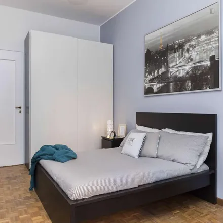 Rent this 4 bed room on Via dei Mandorli in 25, 20094 Cesano Boscone MI