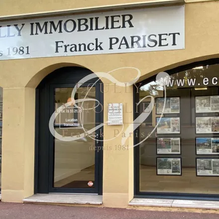 Image 7 - 4 Place Charles de Gaulle, 69130 Écully, France - Apartment for rent