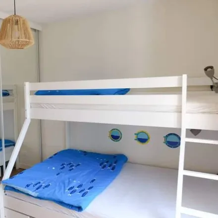 Rent this 2 bed apartment on 17110 Saint-Georges-de-Didonne