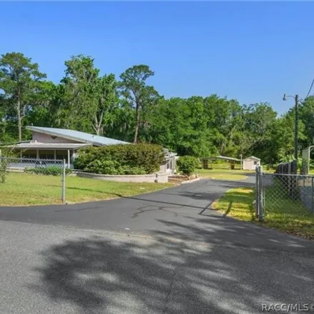 Image 3 - 3051 West Cypress Drive, Citrus County, FL 34433, USA - House for sale