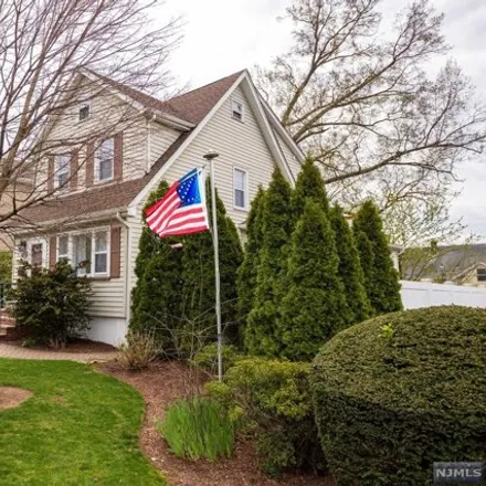 Buy this 3 bed house on 424 Highland Avenue in Wood-Ridge, Bergen County