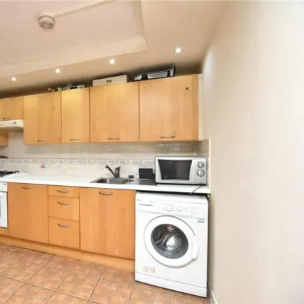 Image 5 - Brandon Place, Bellshill, ML4 2UU, United Kingdom - Apartment for sale