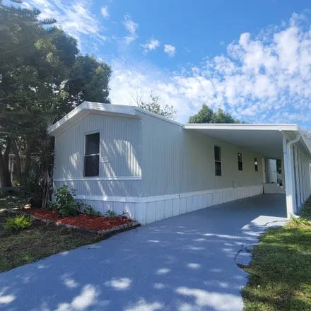 Buy this 3 bed house on 2819 Holster Way in Orange County, FL 32822