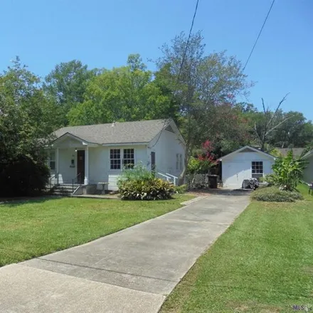 Buy this 2 bed house on 1032 Keed Ave in Baton Rouge, Louisiana