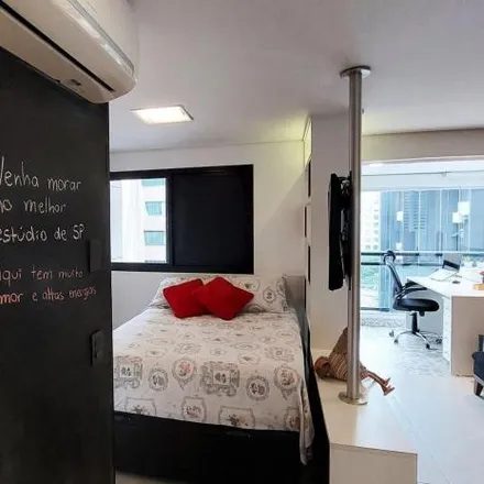 Buy this 1 bed apartment on Rua Azevedo Macedo 57 in Paraíso, São Paulo - SP