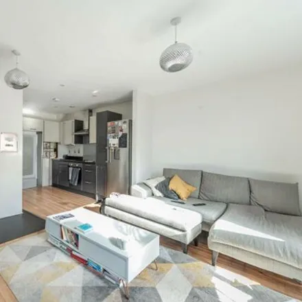 Buy this 1 bed apartment on Goldfinch Court in 713 Finchley Road, Childs Hill