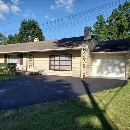 Buy this 3 bed house on 6611 Parker Lane in Glendale Heights, Indianapolis