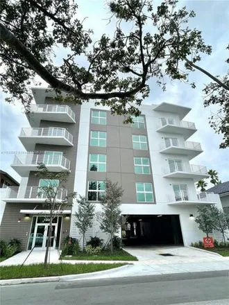 Buy this 1 bed condo on 1936 Jackson Street in Hollywood, FL 33020
