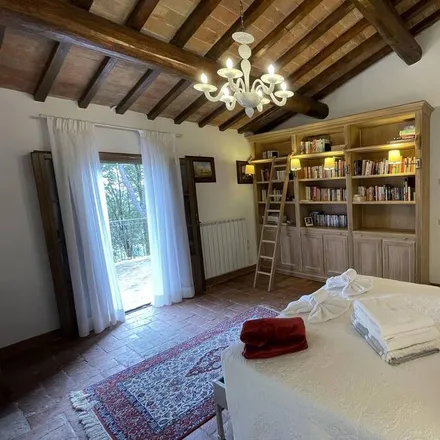 Rent this 5 bed house on Certaldo in Sottopasso stazione, 50052 Certaldo FI