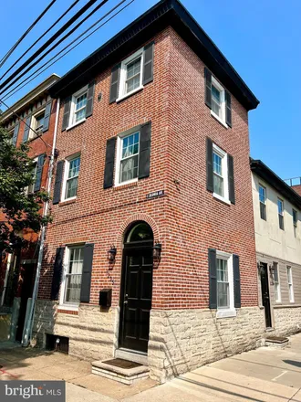 Rent this 3 bed townhouse on 401 Moyer Street in Philadelphia, PA 19125