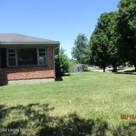 Image 3 - unnamed road, Louisville, KY 40215, USA - House for sale