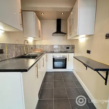 Rent this 1 bed apartment on 206 Newlands Road in Glasgow, G43 2JS
